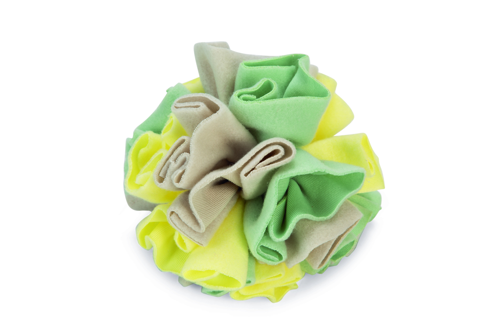Beeztees Snuffelmat - bal Izzy - Hondenspeelgoed - Diverse kleuren - 24x14x13 cm